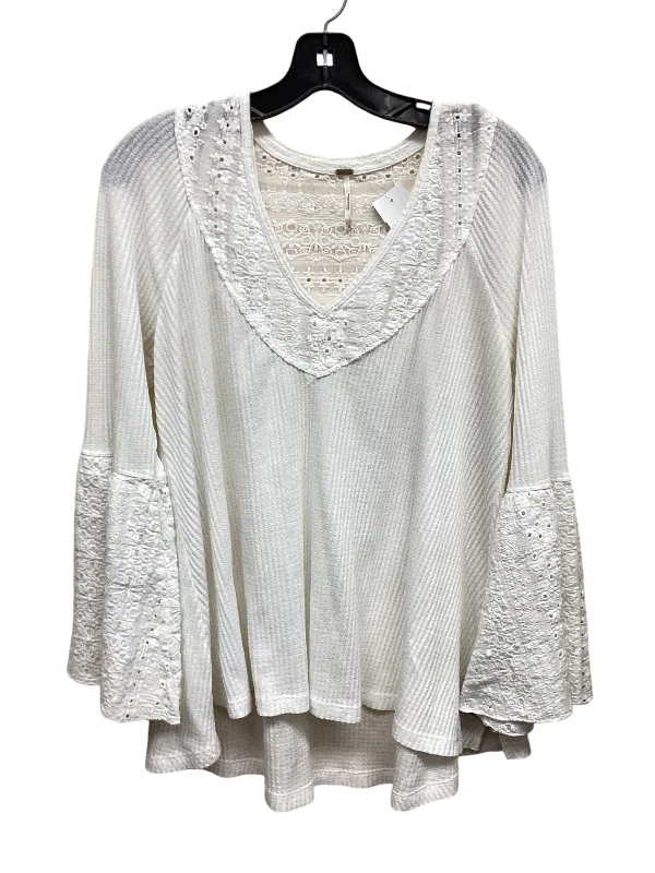 Top Long Sleeve By Free People In White, Size: M