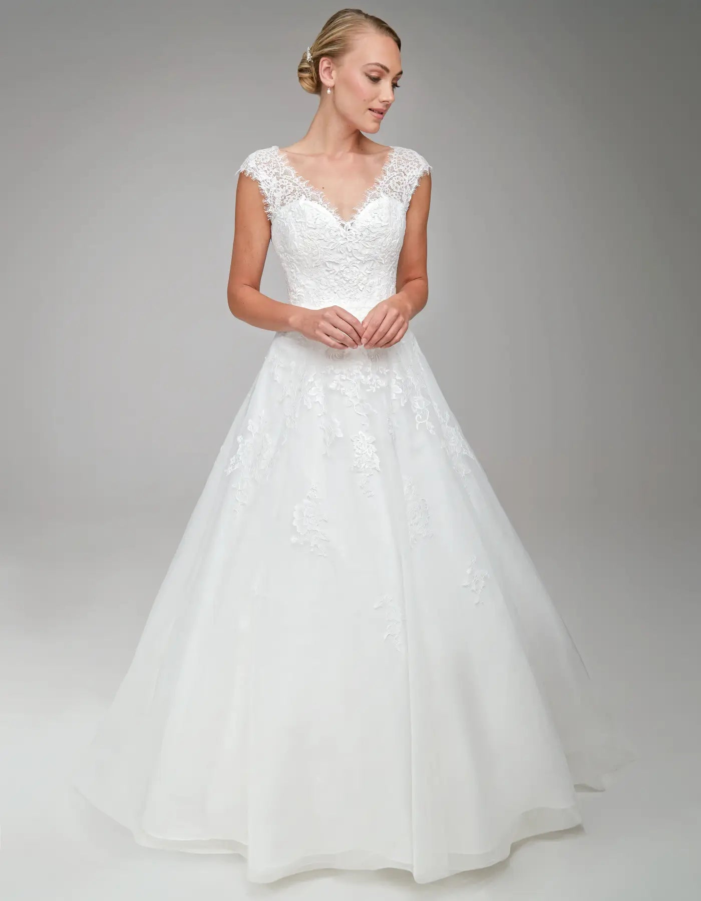 DingJiDress a vintage gown with eyelash edging Wedding Dresses