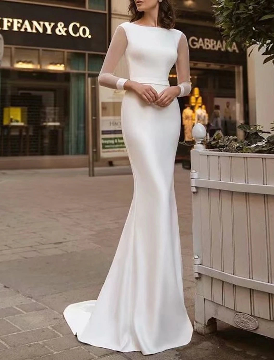 Reception Royal Style Casual Wedding Dresses Mermaid / Trumpet Scoop Neck Long Sleeve Sweep / Brush Train Satin Bridal Gowns