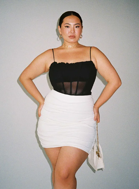 Benji Mini Skirt White Curve